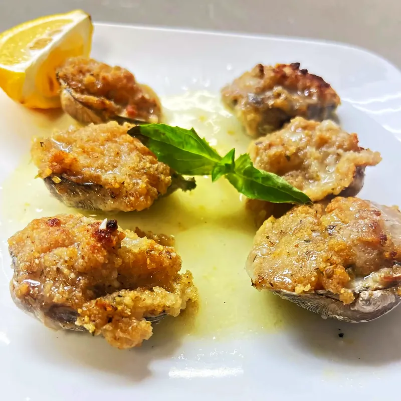 Baked clams oreganata