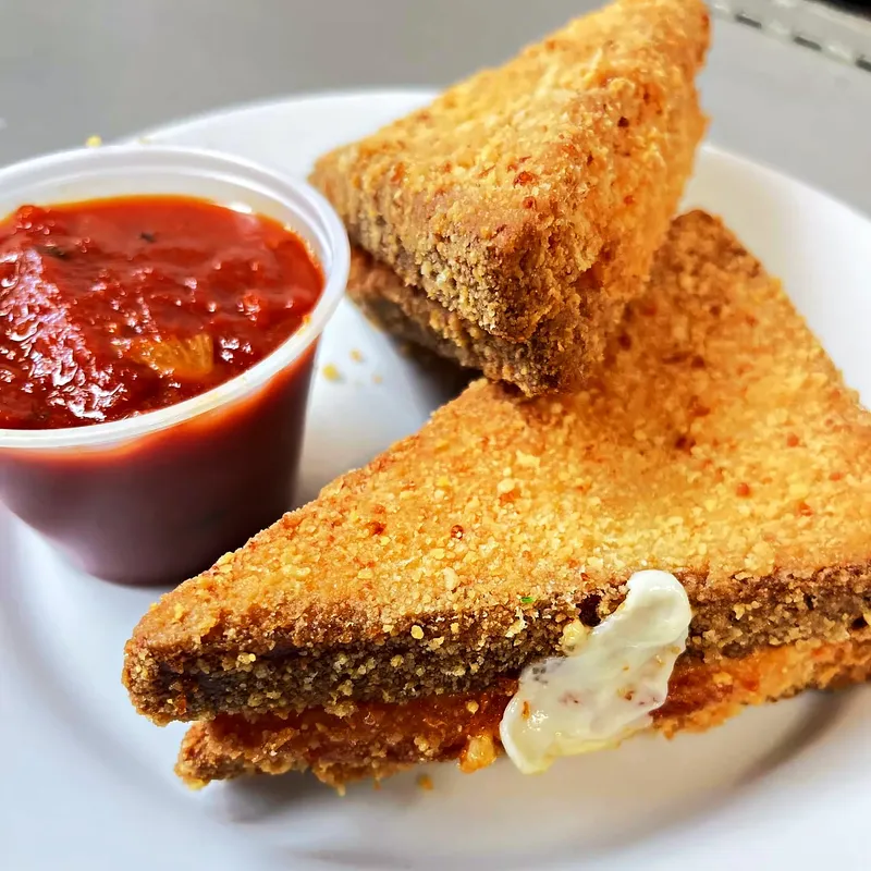 Mozzarella in carrozza